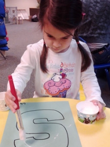 girl_painting_255